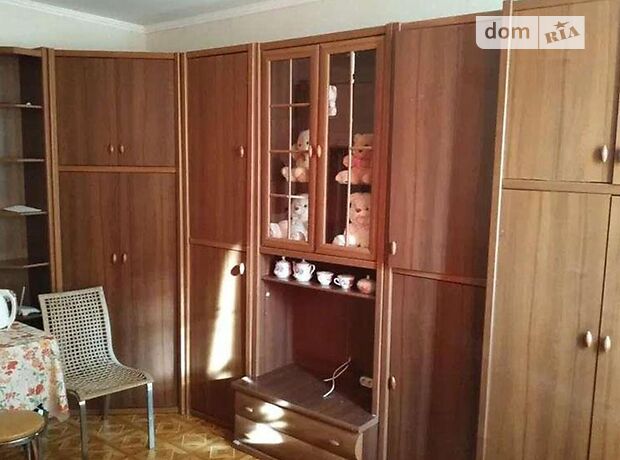 Комната в Киеве, на ул. Радистов 50 в районе Лесной Массив на продажу фото 1 Комната в Киеве, на ул. Радистов 50 в районе Лесной Массив на продажу фото 1