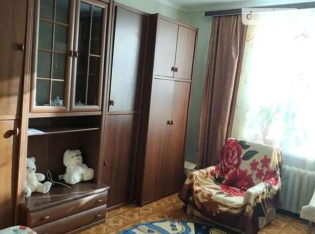 Комната в Киеве, на ул. Радистов 50 в районе Лесной Массив на продажу фото 1 Комната в Киеве, на ул. Радистов 50 в районе Лесной Массив на продажу фото 1