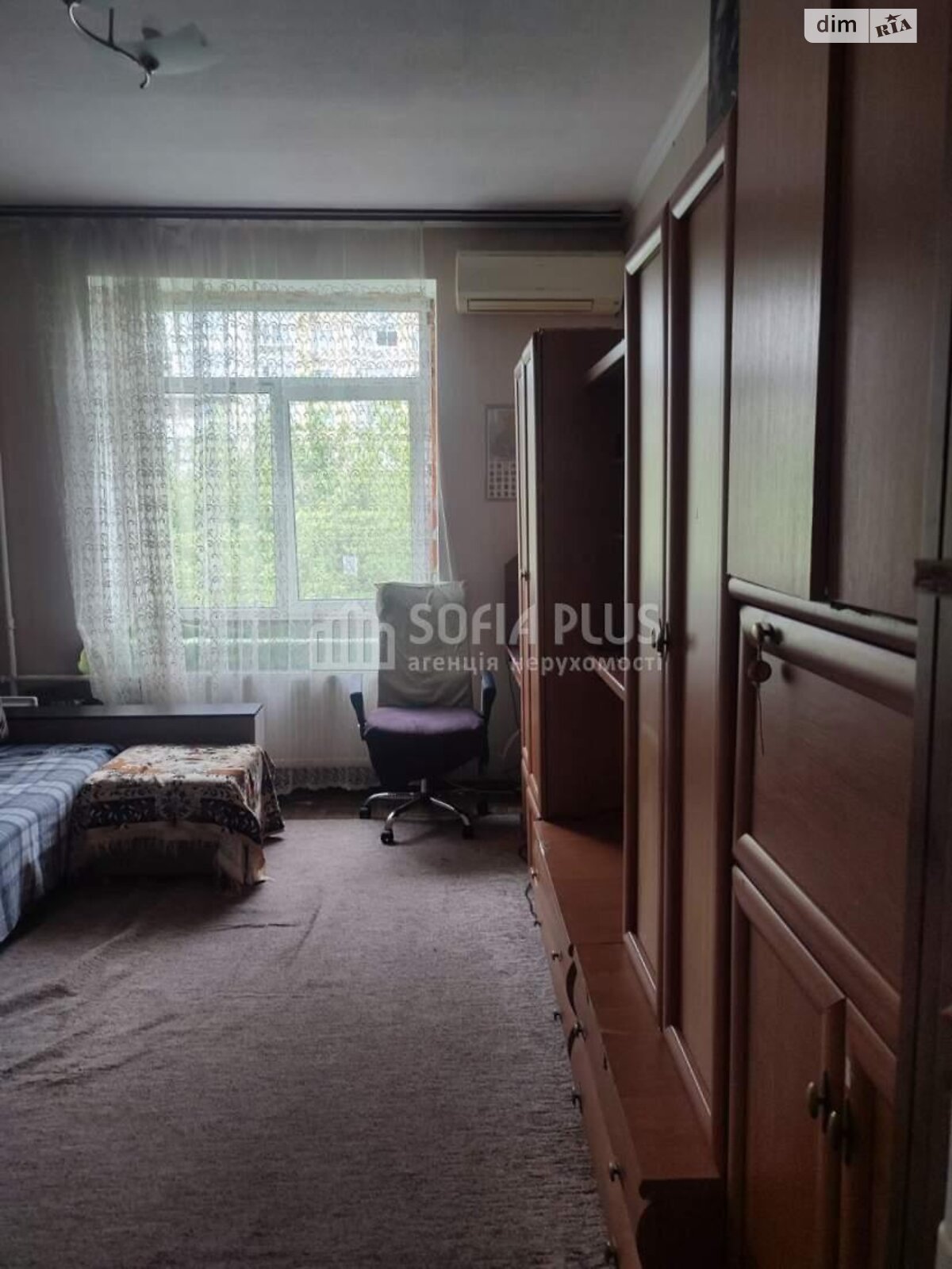 Комната в Киеве, на ул. Вышгородская 23А в районе Мостицкий Массив на продажу фото 1 Комната в Киеве, на ул. Вышгородская 23А в районе Мостицкий Массив на продажу фото 1
