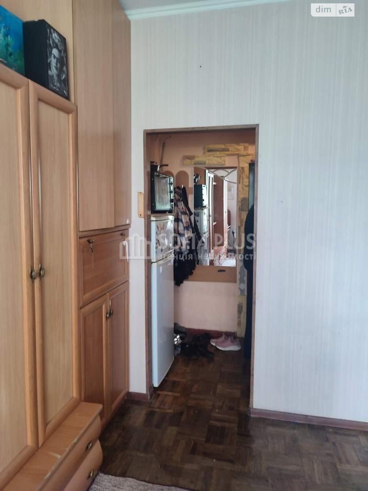 Комната в Киеве, на ул. Вышгородская 23А в районе Мостицкий Массив на продажу фото 1 Комната в Киеве, на ул. Вышгородская 23А в районе Мостицкий Массив на продажу фото 1
