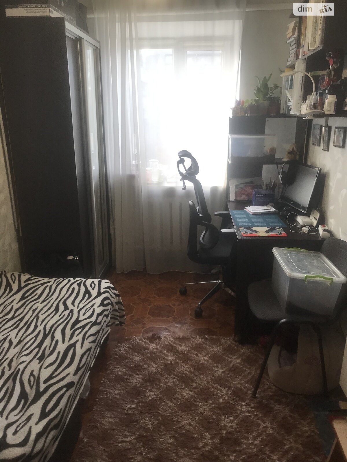 Комната в Киеве, на ул. Даниила Щербаковского 36 в районе Нивки на продажу фото 1 Комната в Киеве, на ул. Даниила Щербаковского 36 в районе Нивки на продажу фото 1