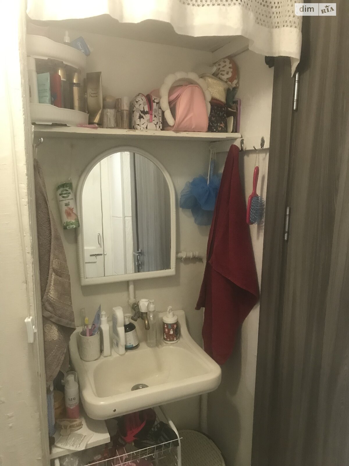 Комната в Киеве, на ул. Даниила Щербаковского 36 в районе Нивки на продажу фото 1 Комната в Киеве, на ул. Даниила Щербаковского 36 в районе Нивки на продажу фото 1