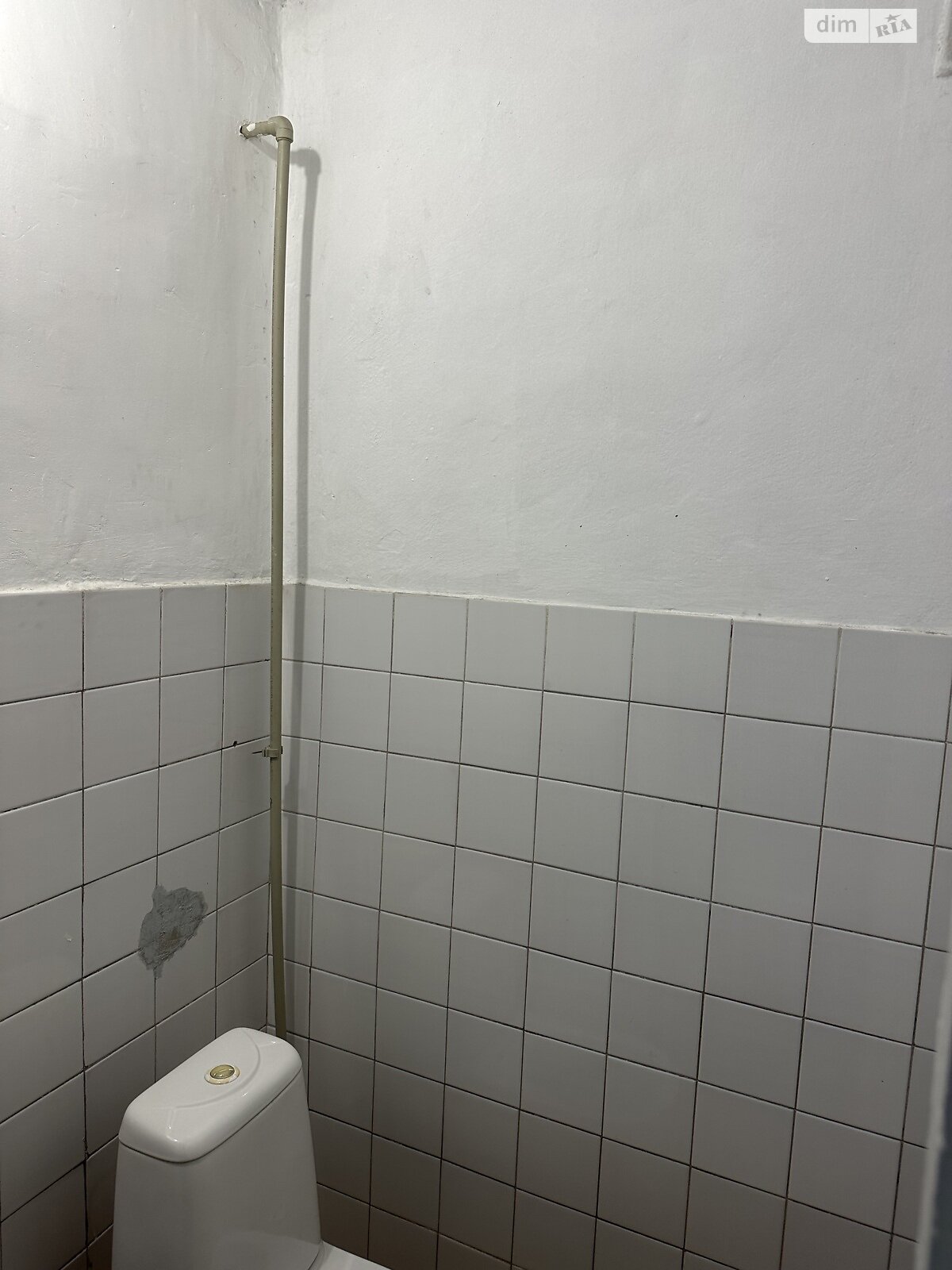 Комната в Киеве, на ул. Всеволода Петрива 12 в районе Нивки на продажу фото 1 Комната в Киеве, на ул. Всеволода Петрива 12 в районе Нивки на продажу фото 1