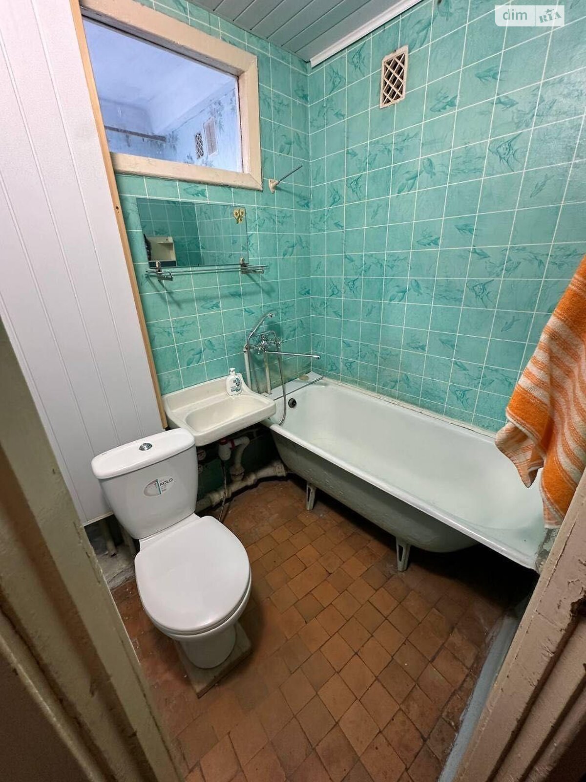 Комната в Киеве, на ул. Сентябрьская 4 в районе Новая Дарница на продажу фото 1 Комната в Киеве, на ул. Сентябрьская 4 в районе Новая Дарница на продажу фото 1