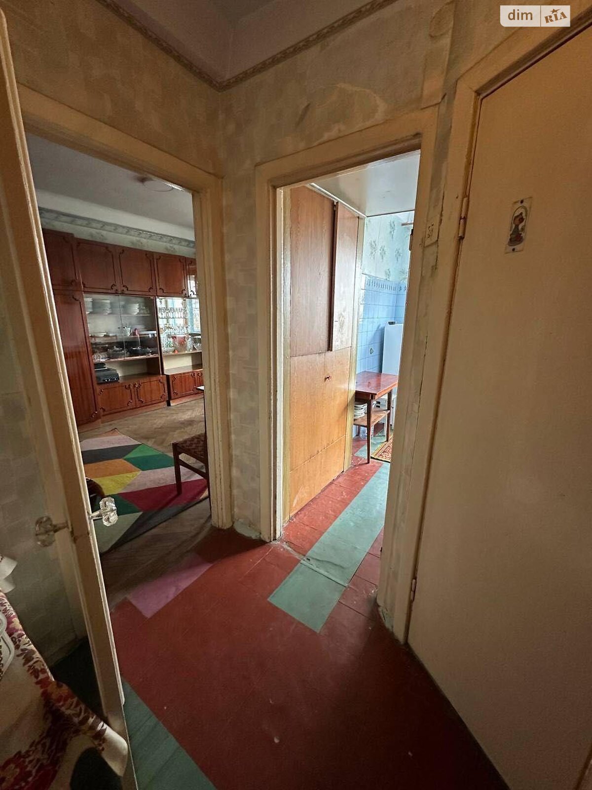 Комната в Киеве, на ул. Сентябрьская 4 в районе Новая Дарница на продажу фото 1 Комната в Киеве, на ул. Сентябрьская 4 в районе Новая Дарница на продажу фото 1