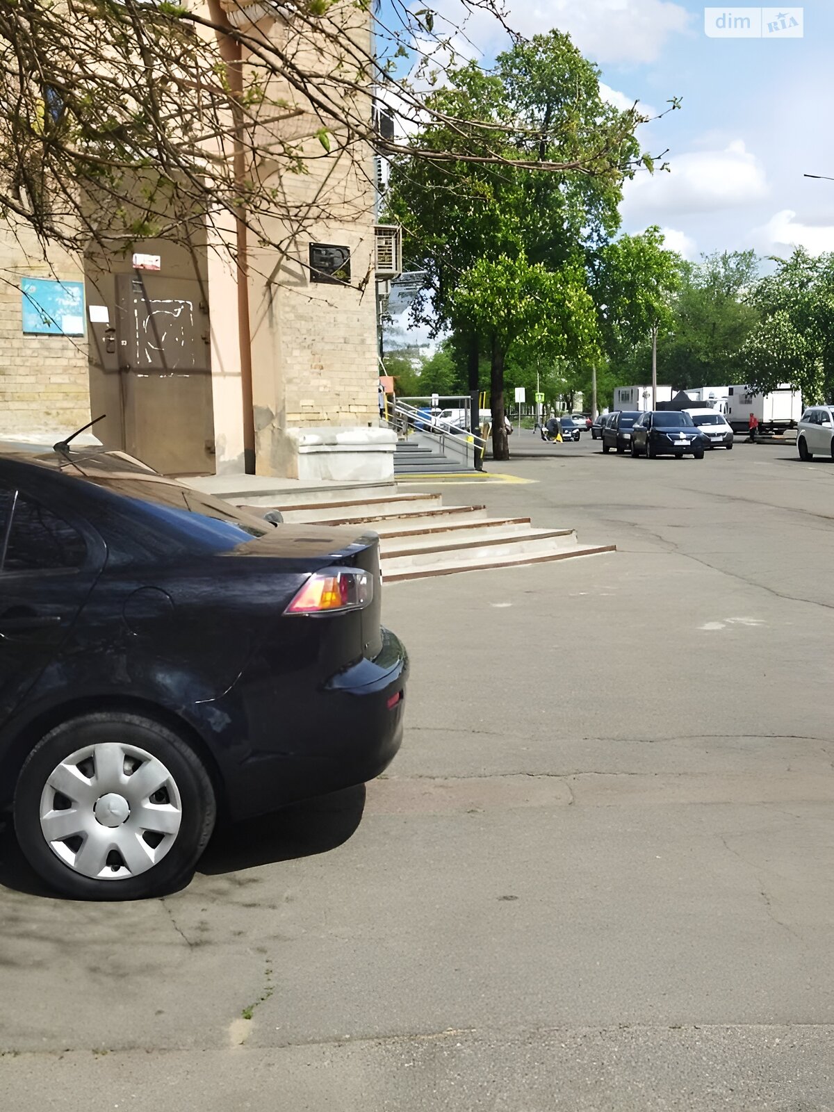 Комната в Киеве, на ул. Севастопольская 7/13 в районе Дарницкий на продажу фото 2 Комната в Киеве, на ул. Севастопольская 7/13 в районе Дарницкий на продажу фото 2