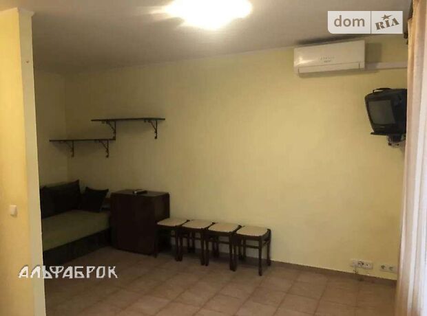 Комната в Киеве, на ул. Волго-Донская 75 в районе Новая Дарница на продажу фото 1 Комната в Киеве, на ул. Волго-Донская 75 в районе Новая Дарница на продажу фото 1
