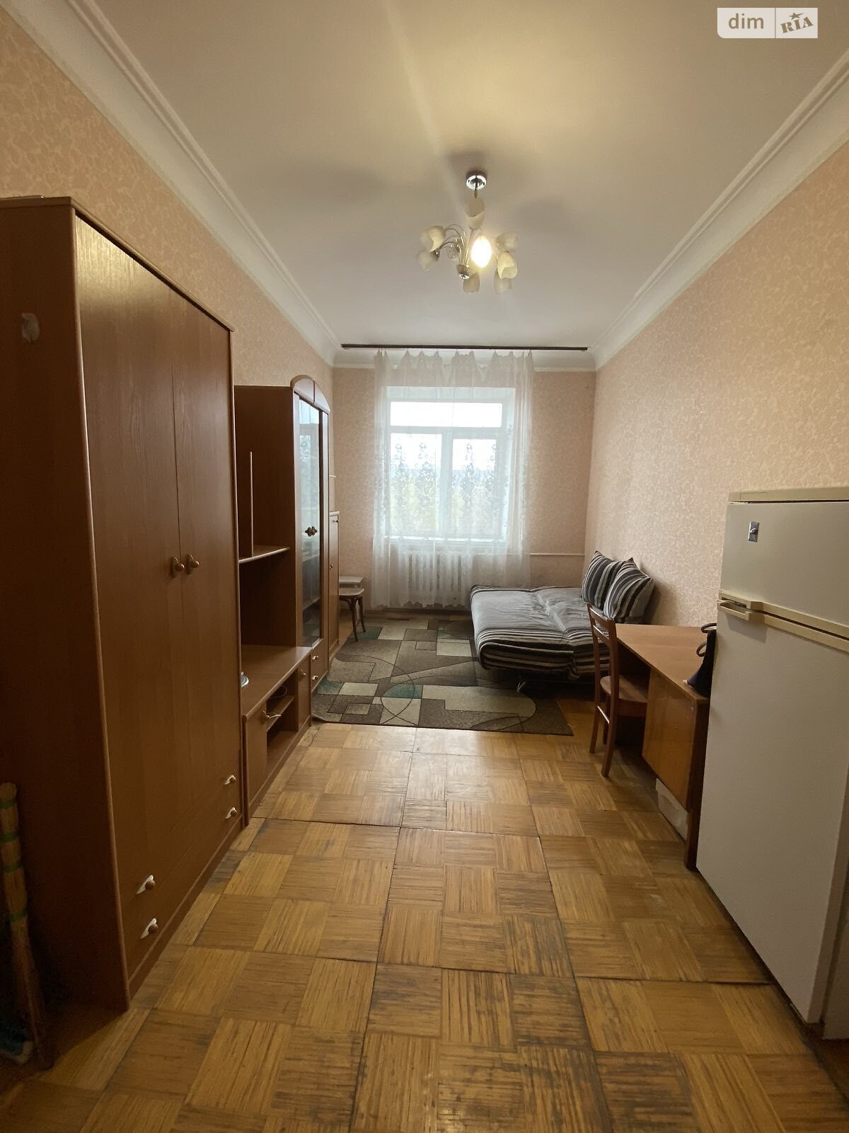 Комната в Киеве, на ул. Юрия Пасхалина 10/5 в районе Новая Дарница на продажу фото 1 Комната в Киеве, на ул. Юрия Пасхалина 10/5 в районе Новая Дарница на продажу фото 1