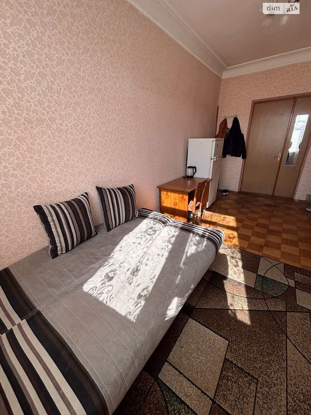 Комната в Киеве, на ул. Юрия Пасхалина 10/5 в районе Новая Дарница на продажу фото 1 Комната в Киеве, на ул. Юрия Пасхалина 10/5 в районе Новая Дарница на продажу фото 1
