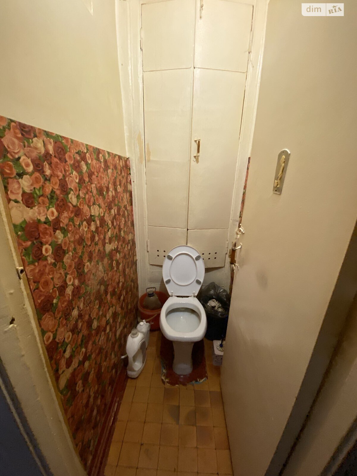 Комната в Киеве, на ул. Юрия Пасхалина 10/5 в районе Новая Дарница на продажу фото 1 Комната в Киеве, на ул. Юрия Пасхалина 10/5 в районе Новая Дарница на продажу фото 1