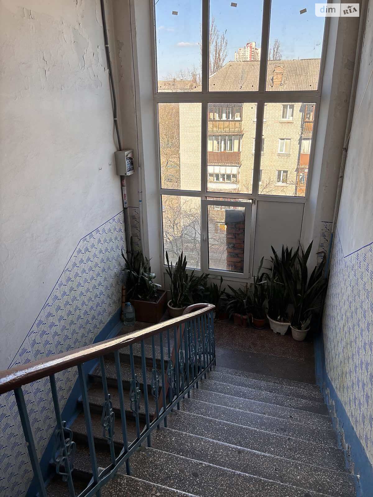 Комната в Киеве, на ул. Юрия Пасхалина 10/5 в районе Новая Дарница на продажу фото 1 Комната в Киеве, на ул. Юрия Пасхалина 10/5 в районе Новая Дарница на продажу фото 1