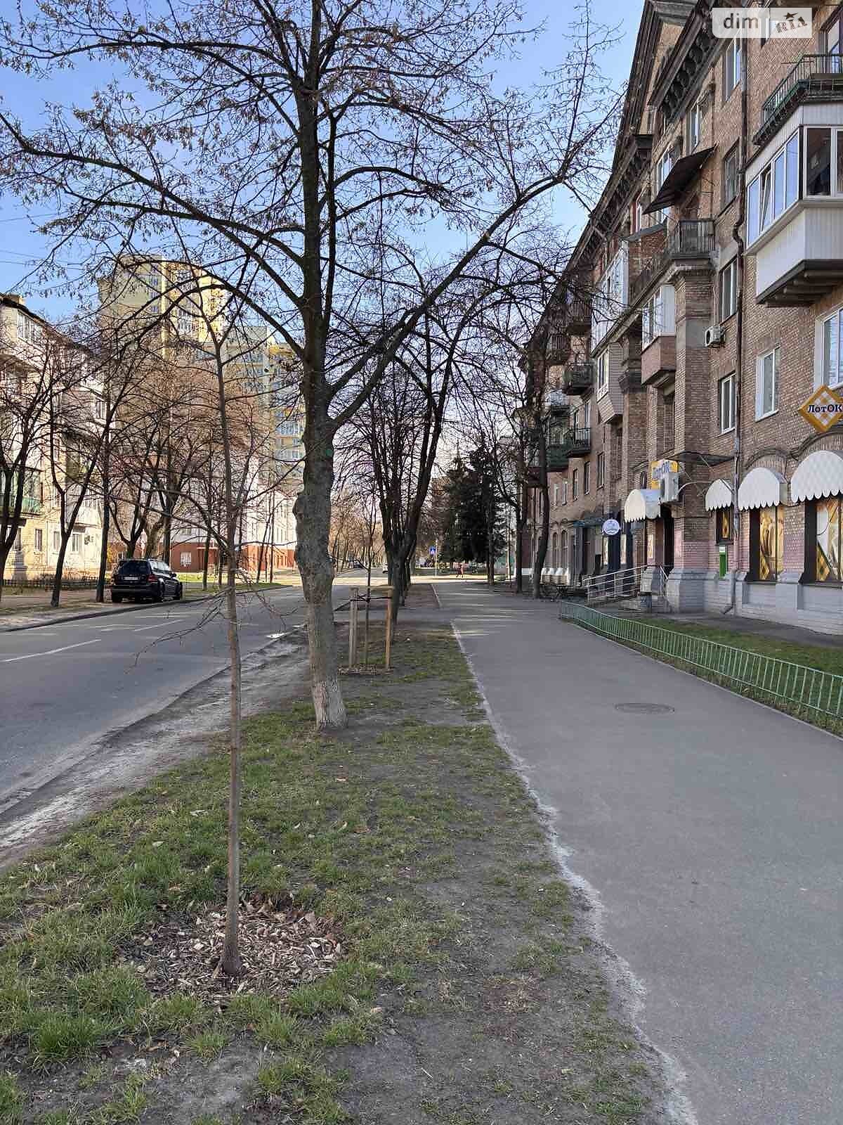 Комната в Киеве, на ул. Юрия Пасхалина 10/5 в районе Новая Дарница на продажу фото 1 Комната в Киеве, на ул. Юрия Пасхалина 10/5 в районе Новая Дарница на продажу фото 1