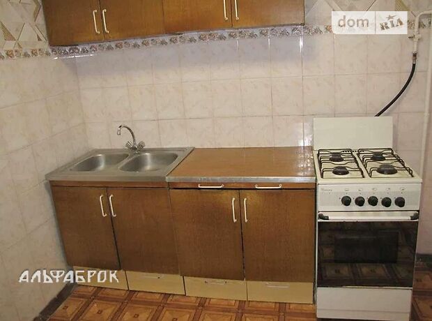 Комната в Киеве, на ул. Героев Днепра 61 в районе Оболонь на продажу фото 1 Комната в Киеве, на ул. Героев Днепра 61 в районе Оболонь на продажу фото 1
