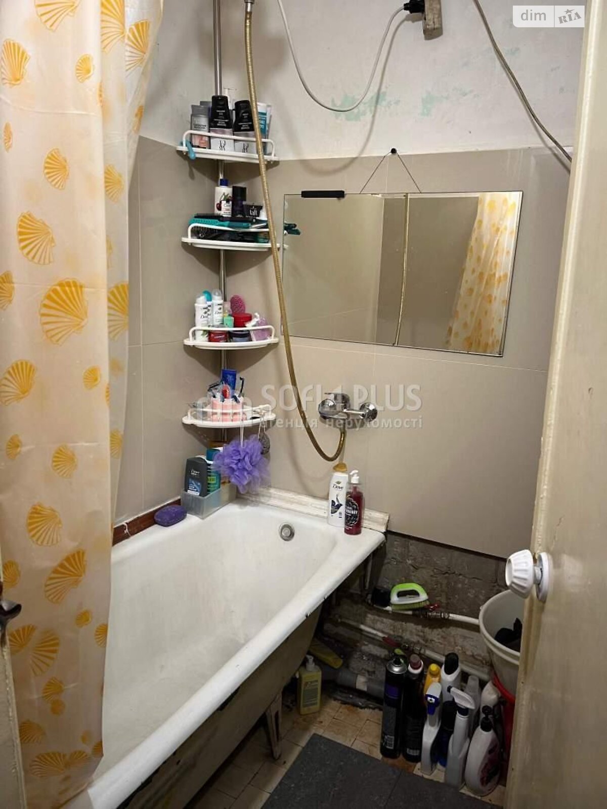 Комната в Киеве, на ул. Вышгородская 150 в районе Оболонь на продажу фото 1