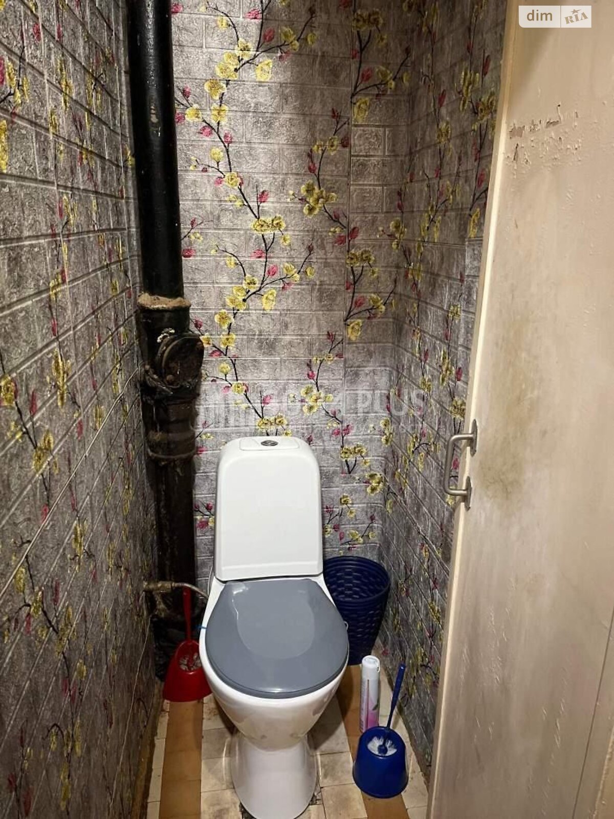 Комната в Киеве, на ул. Вышгородская 150 в районе Оболонь на продажу фото 1