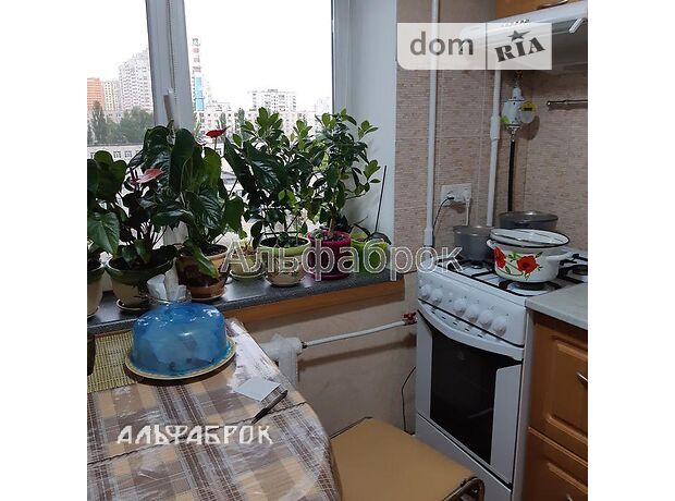 Комната в Киеве, на ул. Юрия Кондратюка 4Б, в районе Оболонский на продажу фото 1 Комната в Киеве, на ул. Юрия Кондратюка 4Б, в районе Оболонский на продажу фото 1