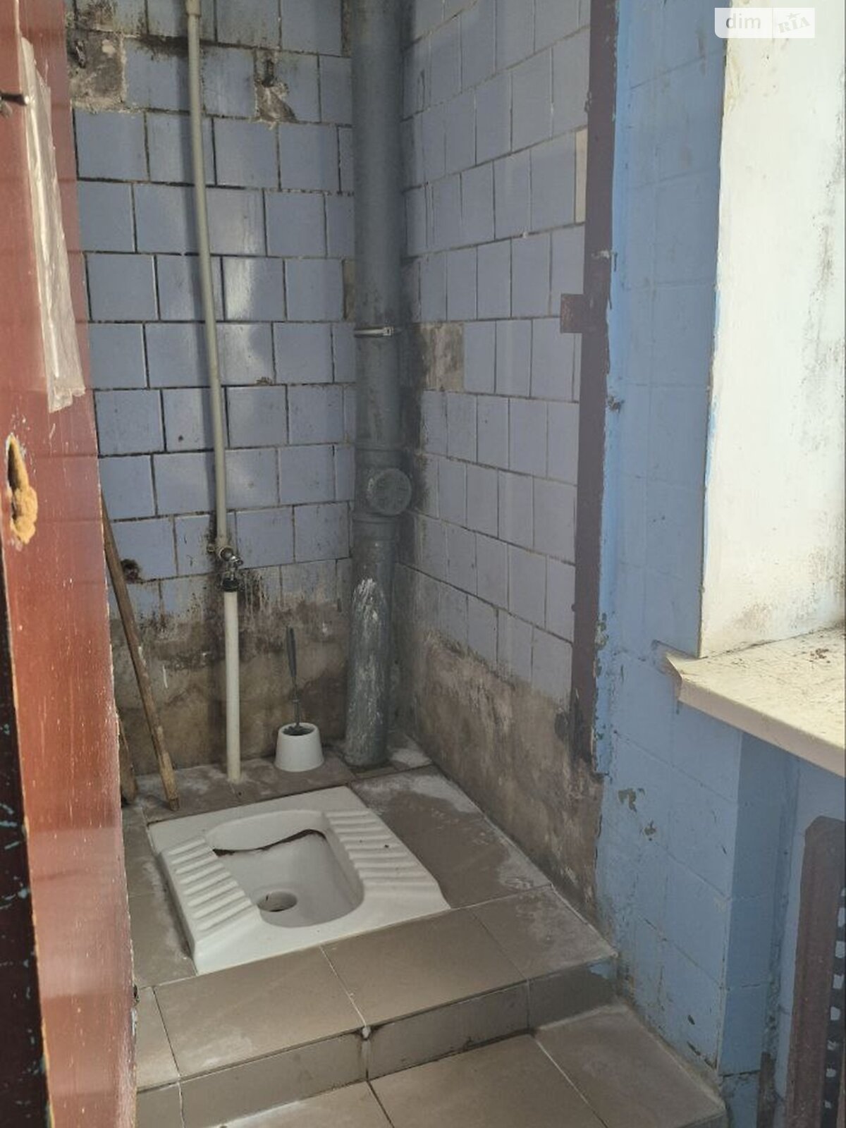 Кімната в Києві на вул. Олекси Тихого 22 на продаж фото 1 Кімната в Києві на вул. Олекси Тихого 22 на продаж фото 1
