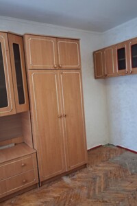 Комната в Киеве, на ул. Рыбальская 13 в районе Печерск на продажу фото 2