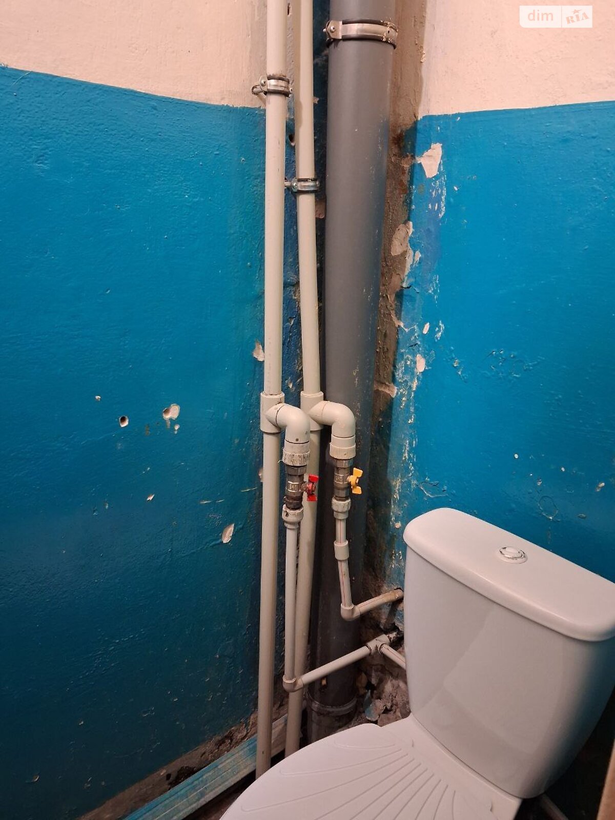 Комната в Киеве, на ул. Рыбальская 13 в районе Печерск на продажу фото 1