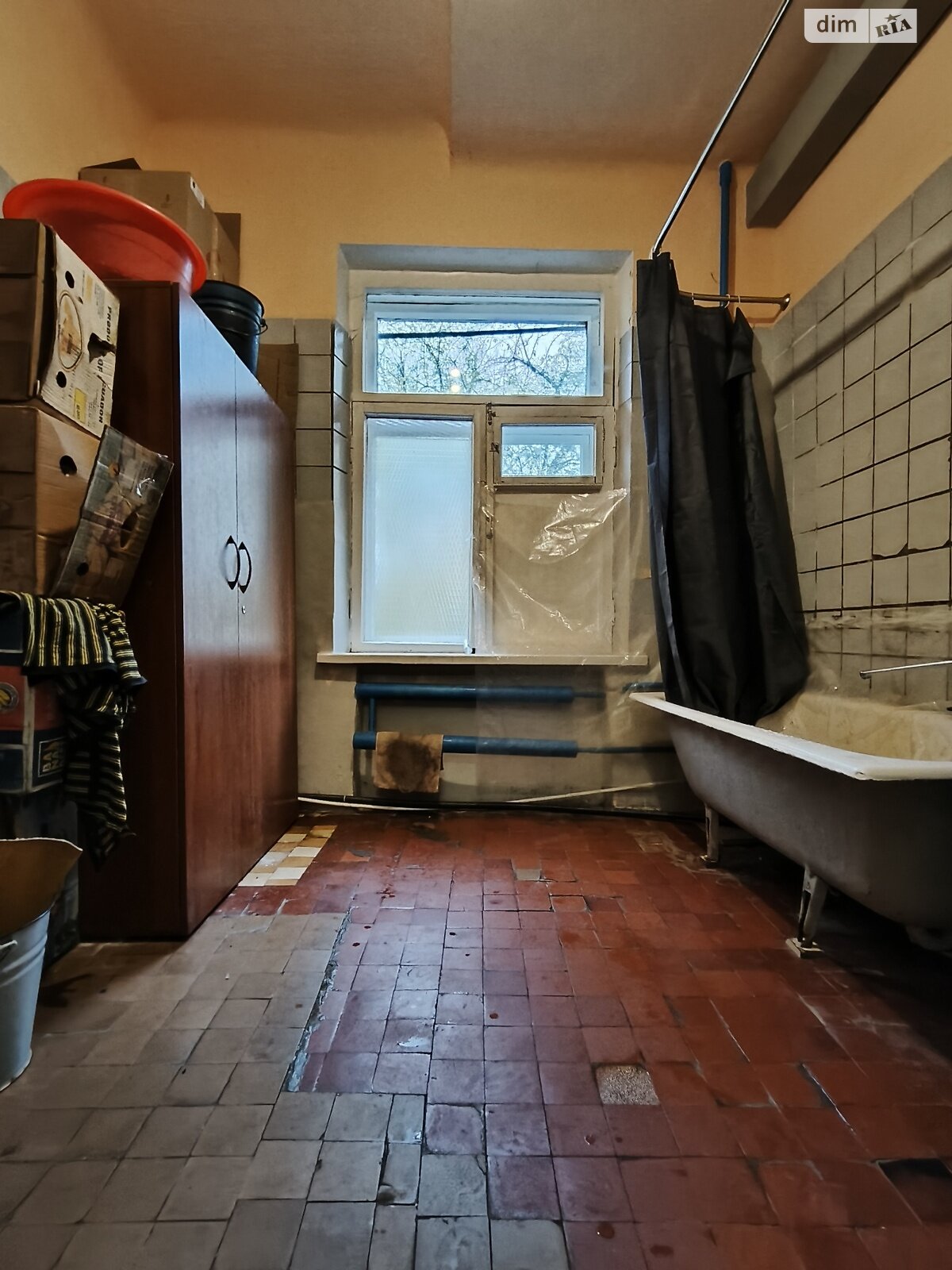 Кімната в Києві на вул. Сергія Берегового 10/22 в районі Першотравневий Масив на продаж фото 1