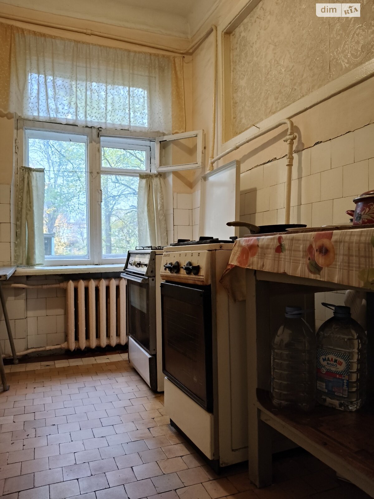 Кімната в Києві на вул. Сергія Берегового 10/22 в районі Першотравневий Масив на продаж фото 1