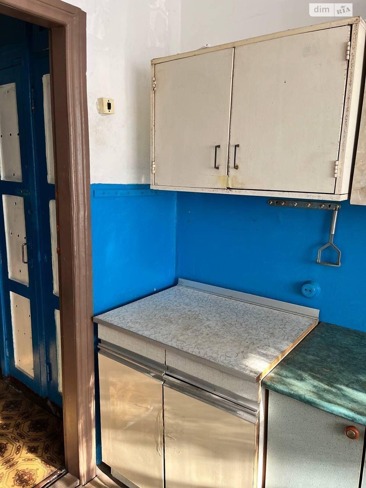 Комната в Киеве, на ул. Электриков 30 в районе Подольский на продажу фото 1 Комната в Киеве, на ул. Электриков 30 в районе Подольский на продажу фото 1