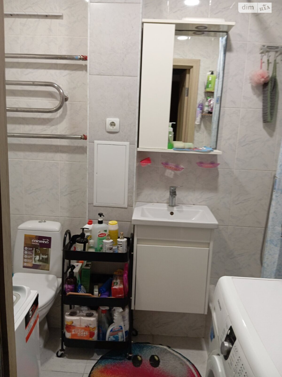 Комната в Киеве, на просп. Воскресенский 15В в районе Радужный Массив на продажу фото 1 Комната в Киеве, на просп. Воскресенский 15В в районе Радужный Массив на продажу фото 1