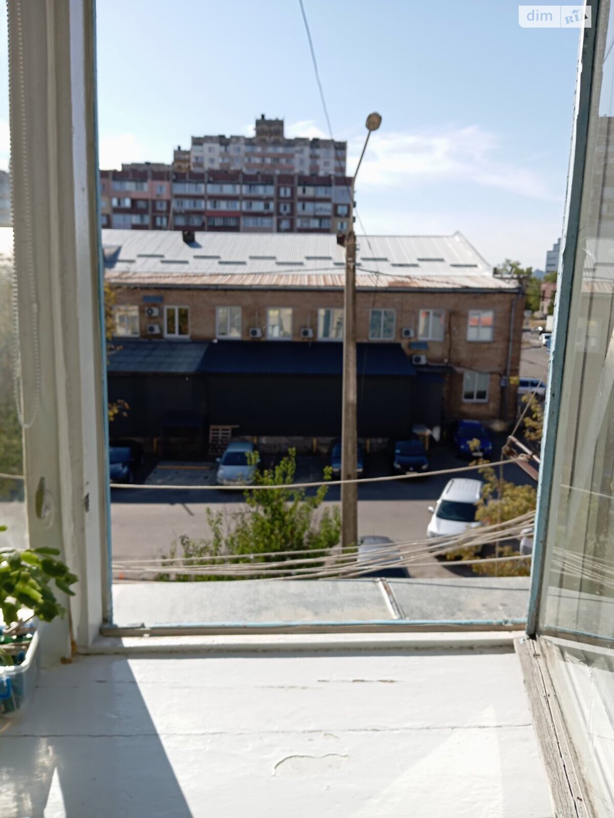 Комната в Киеве, на просп. Воскресенский 15В в районе Радужный Массив на продажу фото 1 Комната в Киеве, на просп. Воскресенский 15В в районе Радужный Массив на продажу фото 1