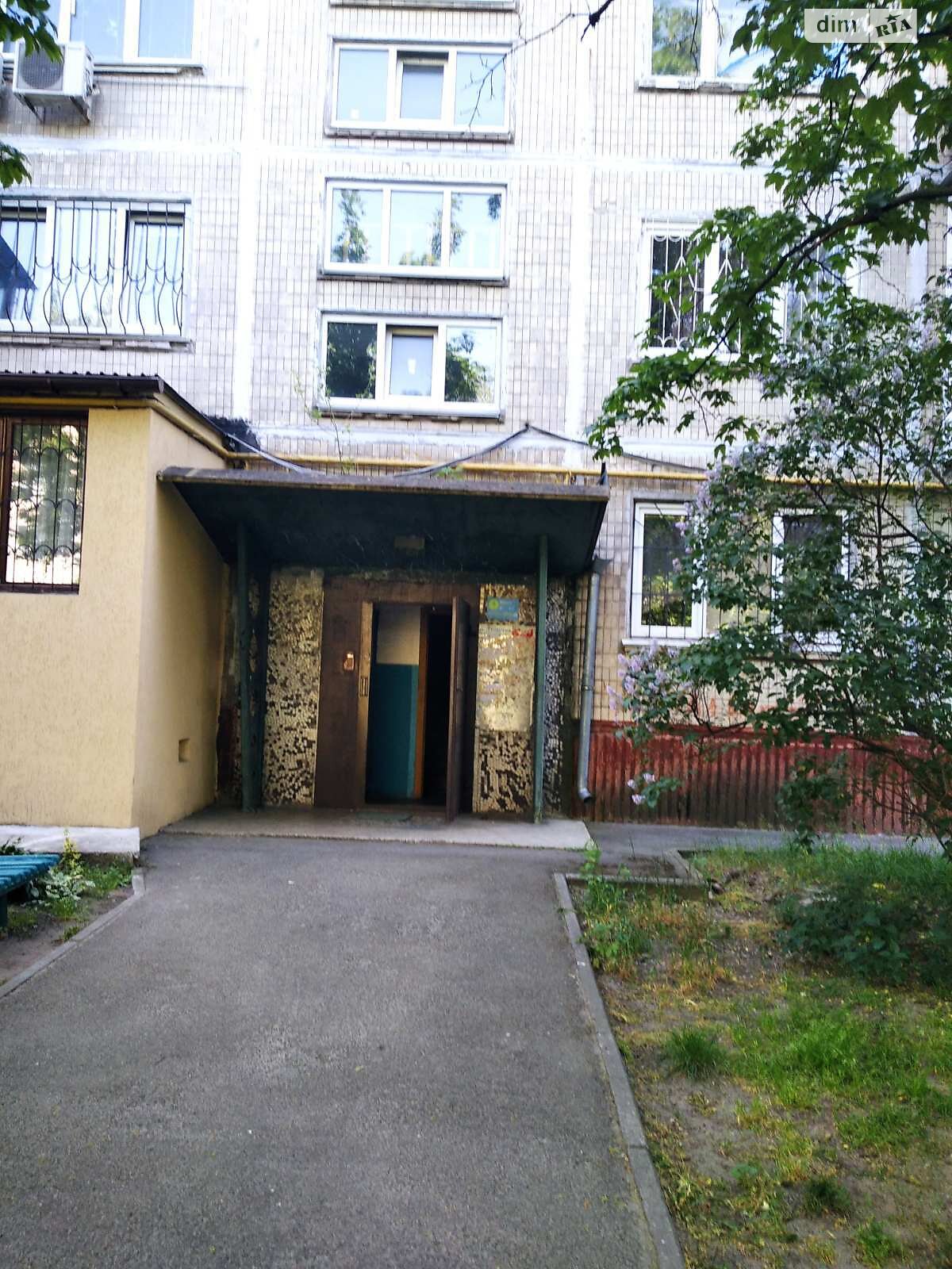 Комната в Киеве, на бул. Дарницкий 11 в районе Северно-Броварский Масив на продажу фото 1