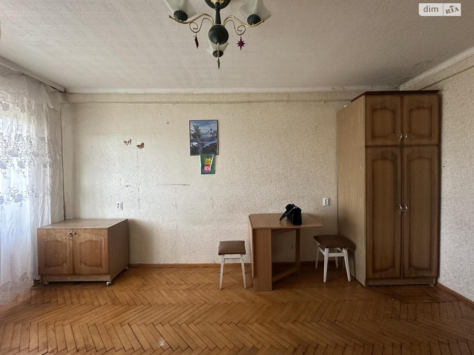 Комната в Киеве, на ул. Космическая 5 в районе Северно-Броварский Масив на продажу фото 1 Комната в Киеве, на ул. Космическая 5 в районе Северно-Броварский Масив на продажу фото 1