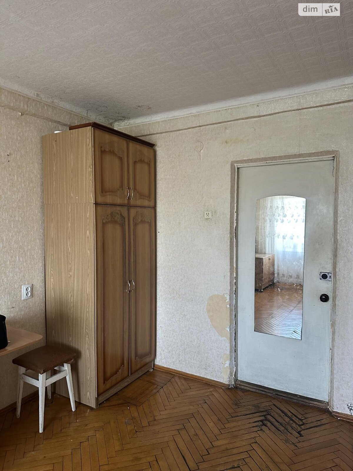 Комната в Киеве, на ул. Космическая 5 в районе Северно-Броварский Масив на продажу фото 1 Комната в Киеве, на ул. Космическая 5 в районе Северно-Броварский Масив на продажу фото 1