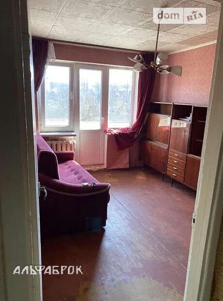Комната в Киеве, на ул. Академика Щусева 38 в районе Шевченковский на продажу фото 1 Комната в Киеве, на ул. Академика Щусева 38 в районе Шевченковский на продажу фото 1
