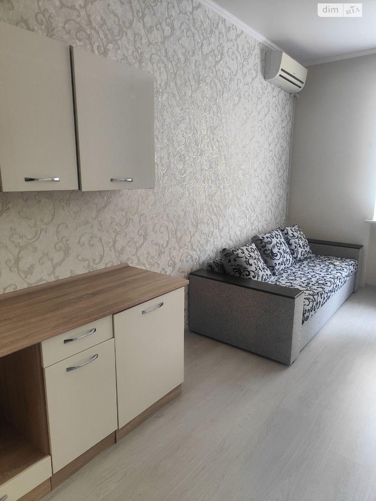 Комната в Киеве, на ул. Кирилло-Мефодиевская 14/2 в районе Шулявка на продажу фото 1 Комната в Киеве, на ул. Кирилло-Мефодиевская 14/2 в районе Шулявка на продажу фото 1