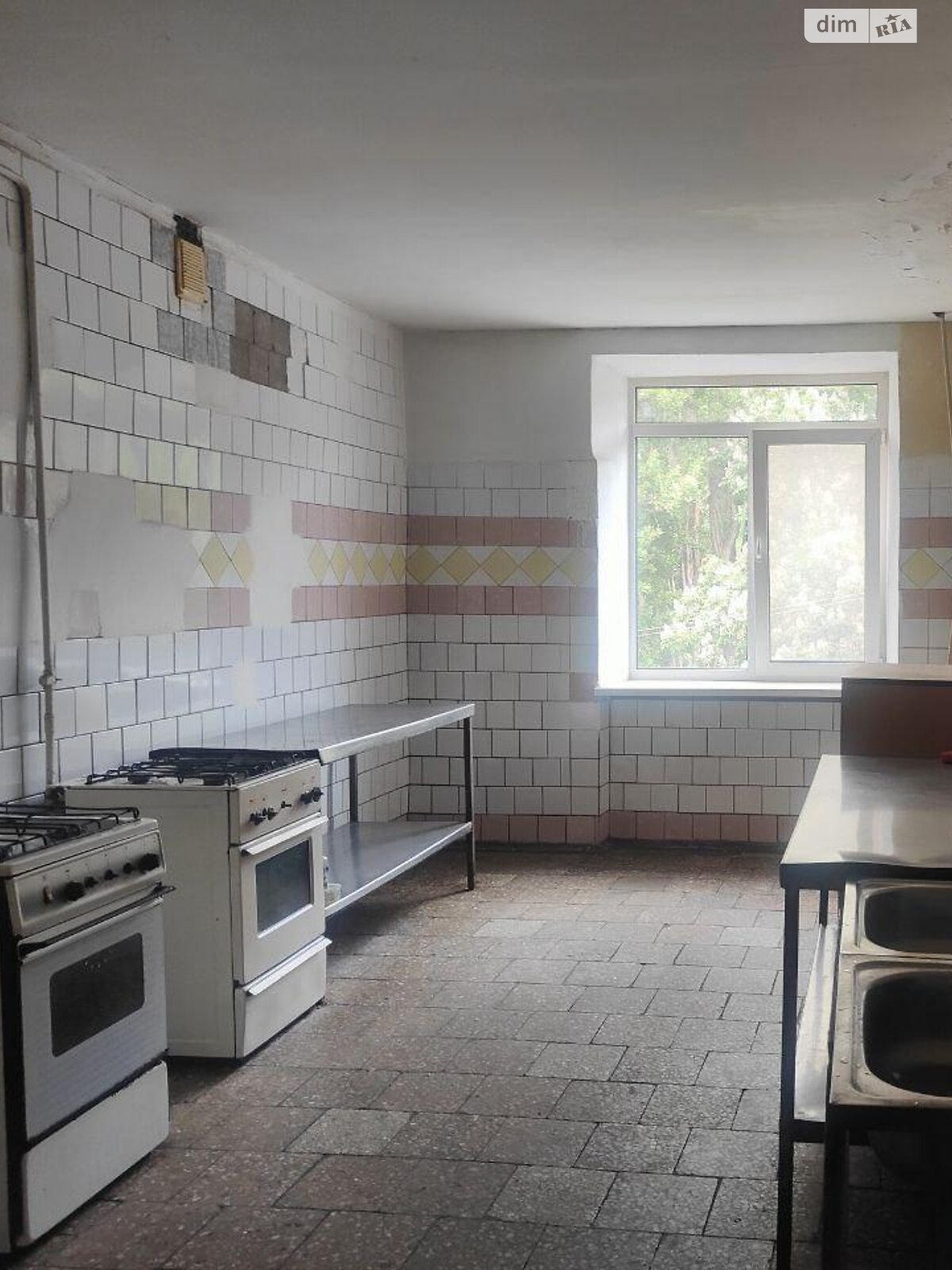 Комната в Киеве, на ул. Кирилло-Мефодиевская 14/2 в районе Шулявка на продажу фото 1 Комната в Киеве, на ул. Кирилло-Мефодиевская 14/2 в районе Шулявка на продажу фото 1