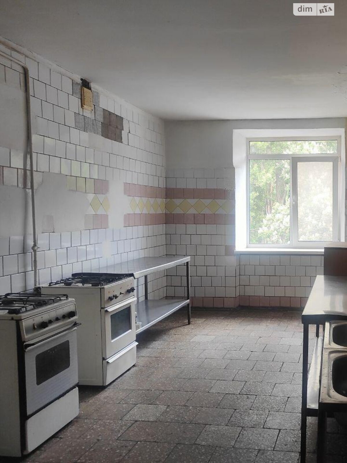Кімната в Києві на вул. Кирило-Мефодіївська 14/2 в районі Шулявка на продаж фото 1 Кімната в Києві на вул. Кирило-Мефодіївська 14/2 в районі Шулявка на продаж фото 1