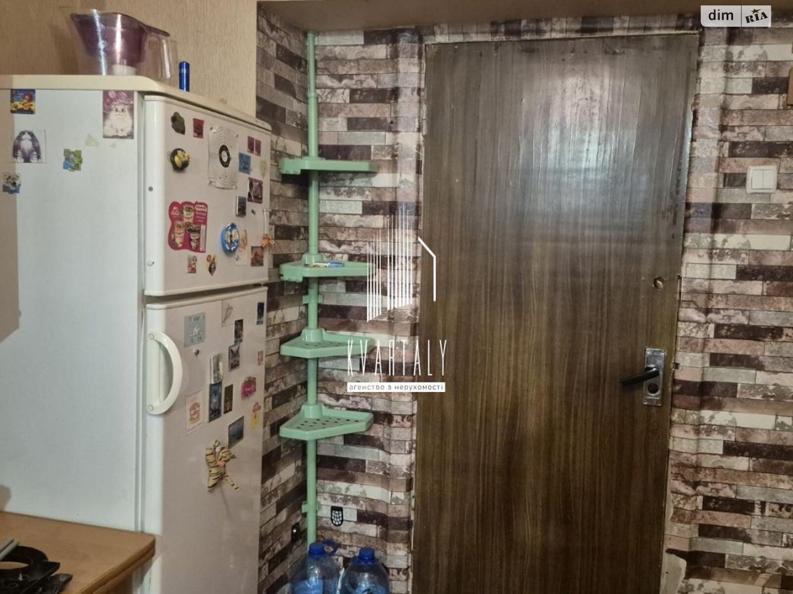 Комната в Киеве, на ул. Провиантская 15 в районе Шулявка на продажу фото 1 Комната в Киеве, на ул. Провиантская 15 в районе Шулявка на продажу фото 1