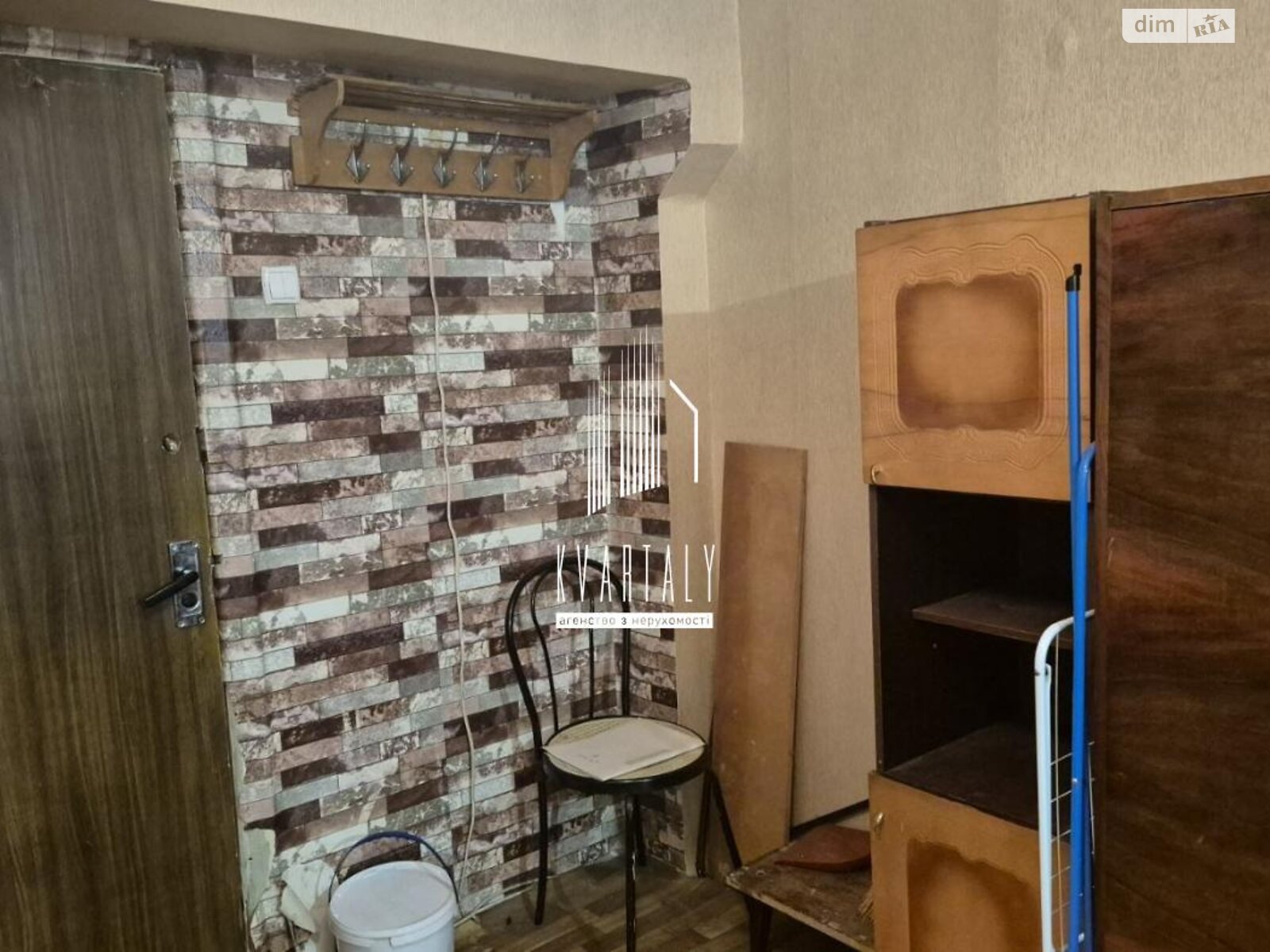 Комната в Киеве, на ул. Провиантская 15 в районе Шулявка на продажу фото 1 Комната в Киеве, на ул. Провиантская 15 в районе Шулявка на продажу фото 1