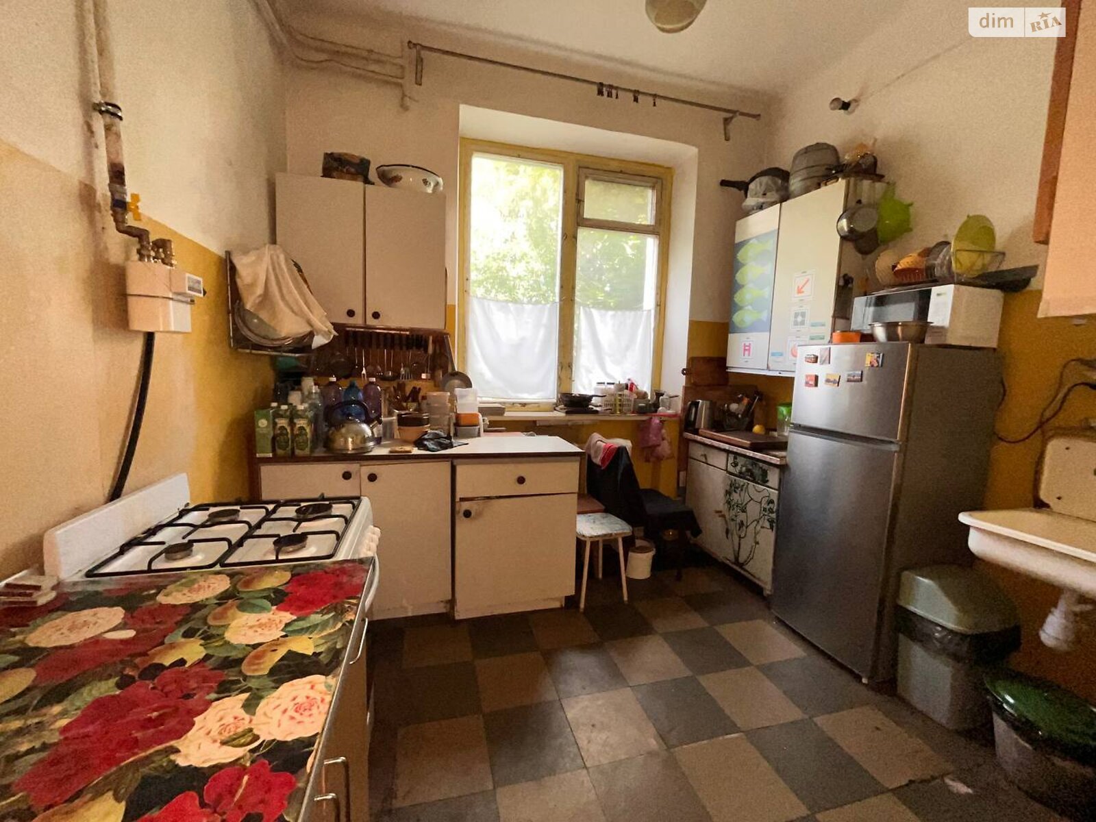 Комната в Киеве, на ул. Уманская 47 в районе Соломенский на продажу фото 1 Комната в Киеве, на ул. Уманская 47 в районе Соломенский на продажу фото 1