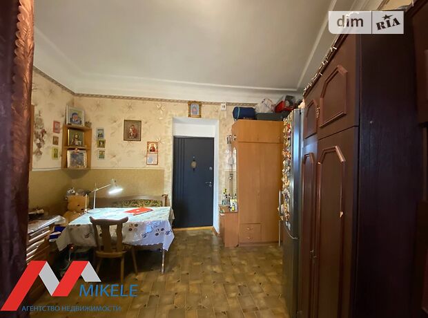 Кімната в Києві на вул. Донецька 8/10 в районі Першотравневий Масив на продаж фото 1 Кімната в Києві на вул. Донецька 8/10 в районі Першотравневий Масив на продаж фото 1