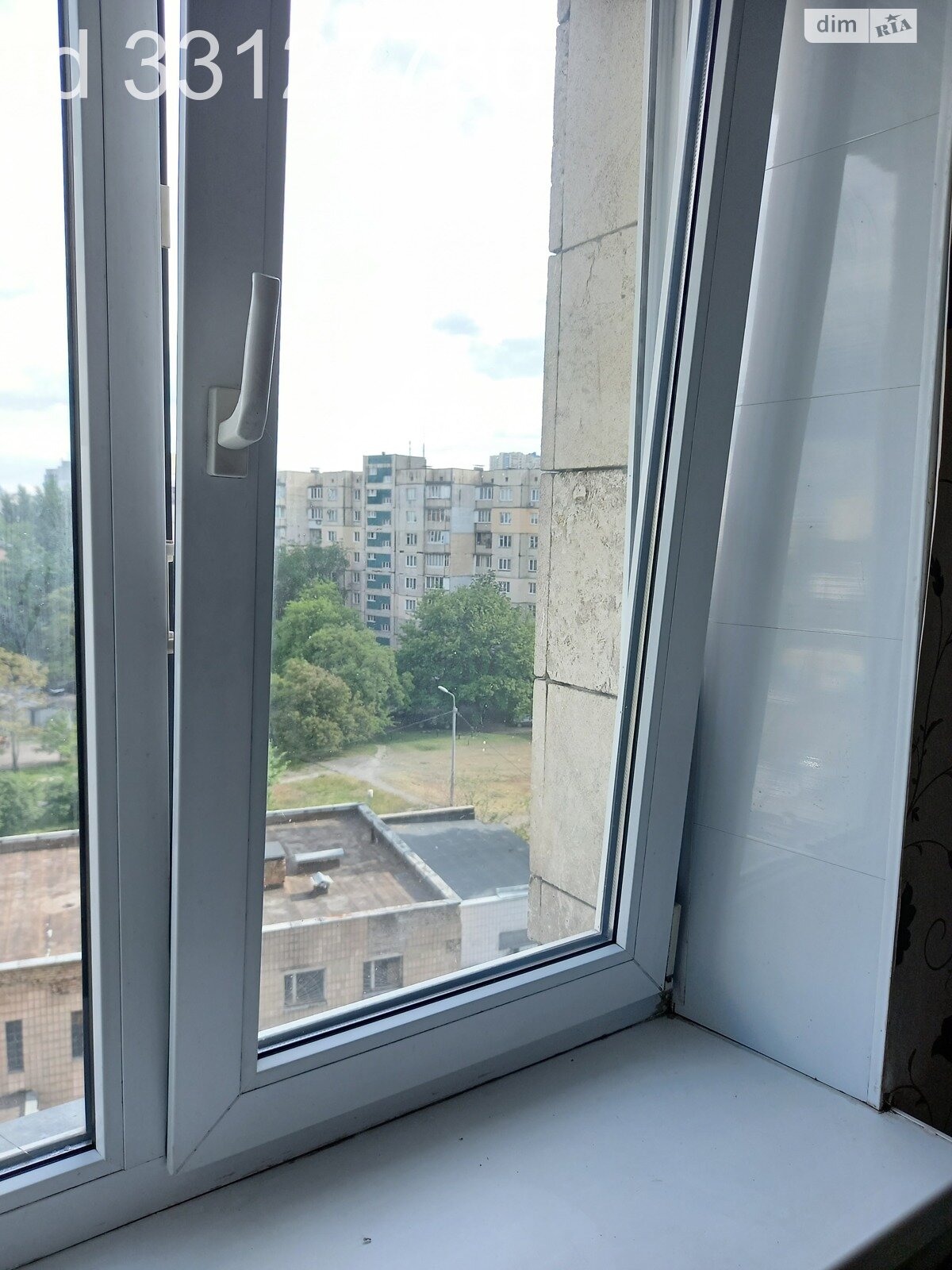 Кімната в Києві на вул. Азербайджанська 8Б в районі Дніпровський на продаж фото 1 Кімната в Києві на вул. Азербайджанська 8Б в районі Дніпровський на продаж фото 1