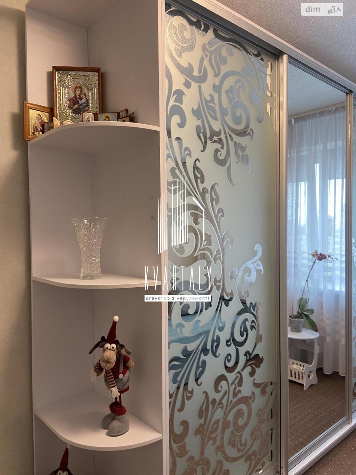Кімната в Києві на вул. Азербайджанська 8А в районі Стара Дарниця на продаж фото 1 Кімната в Києві на вул. Азербайджанська 8А в районі Стара Дарниця на продаж фото 1