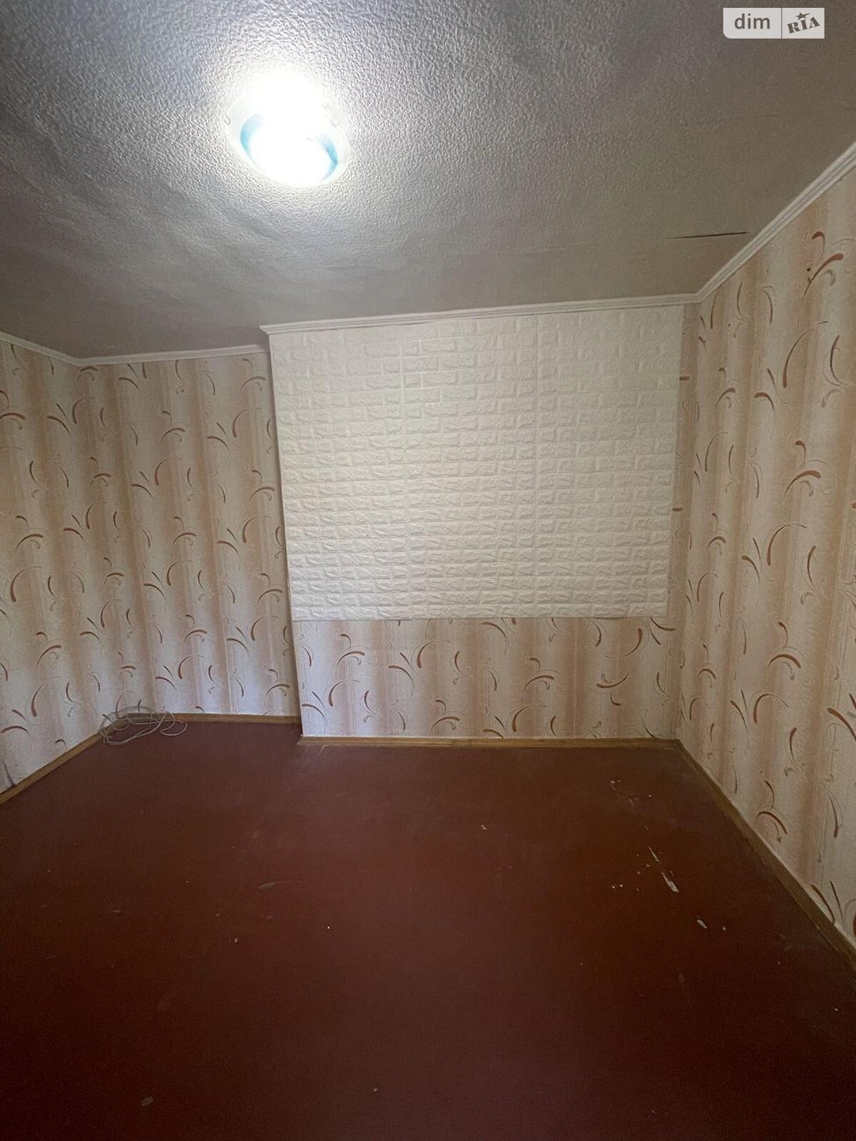 Комната в Киеве, на ул. Верховинная 81 в районе Святошино на продажу фото 1 Комната в Киеве, на ул. Верховинная 81 в районе Святошино на продажу фото 1