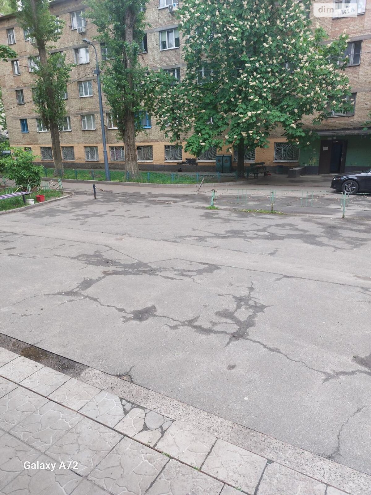 Комната в Киеве, на бул. Николая Руденко в районе Святошинский на продажу фото 1 Комната в Киеве, на бул. Николая Руденко в районе Святошинский на продажу фото 1