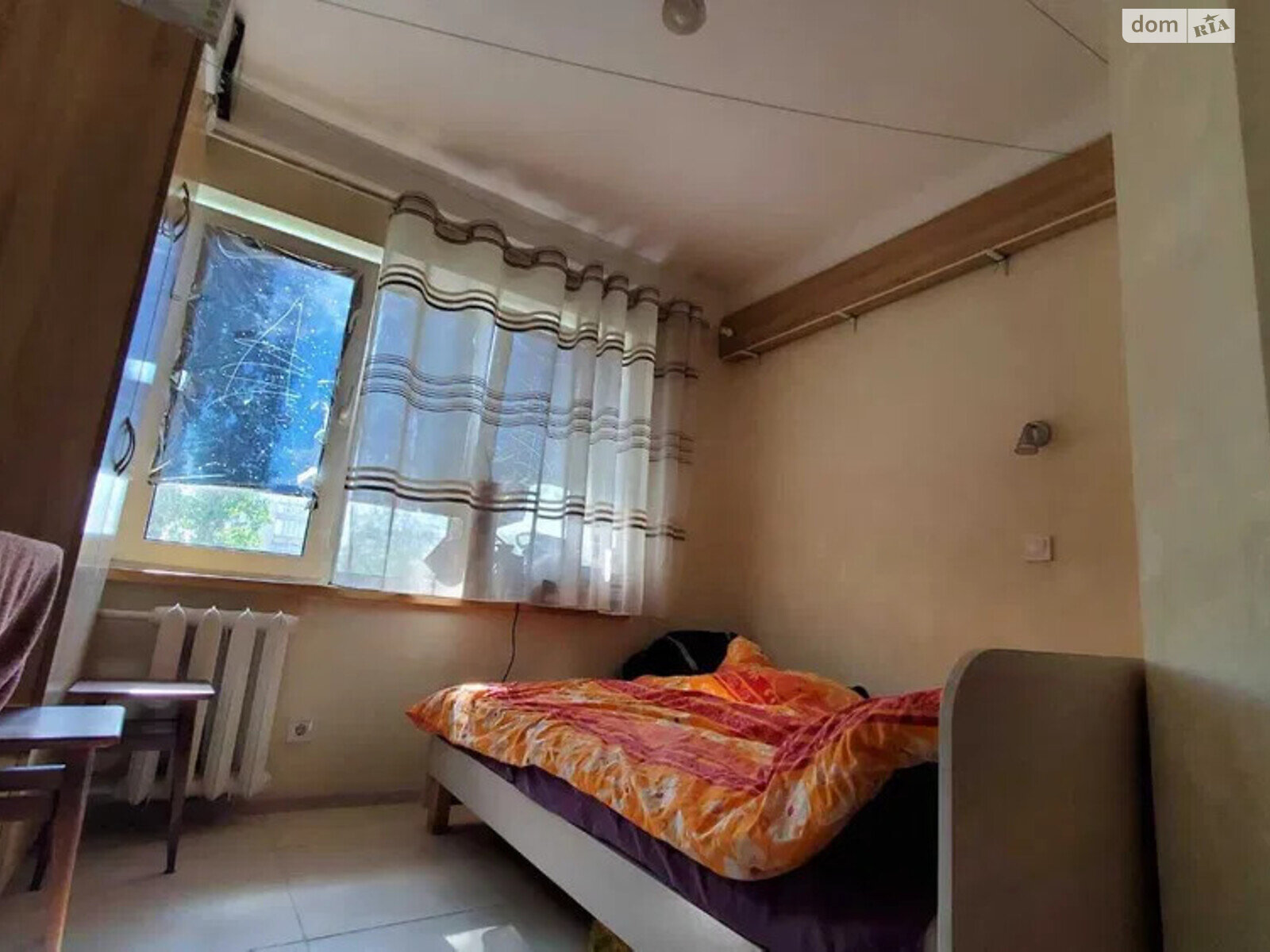 Комната в Киеве, на ул. Мирослава Поповича 8 в районе Святошинский на продажу фото 1