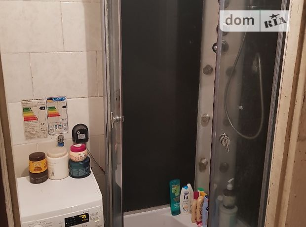 Продажа комнаты, Киев, р‑н. Святошинский, Семьи Стешенков , дом 9 Продажа комнаты, Киев, р‑н. Святошинский, Семьи Стешенков , дом 9