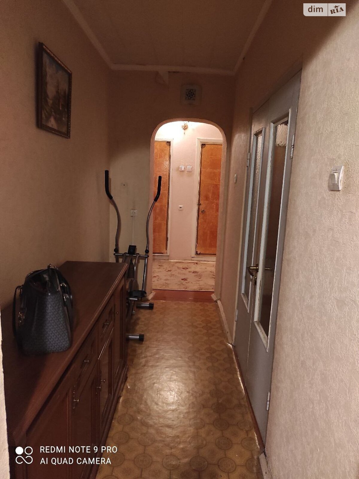 Кімната в Києві на вул. Печенізька 9 в районі Татарка на продаж фото 1 Кімната в Києві на вул. Печенізька 9 в районі Татарка на продаж фото 1