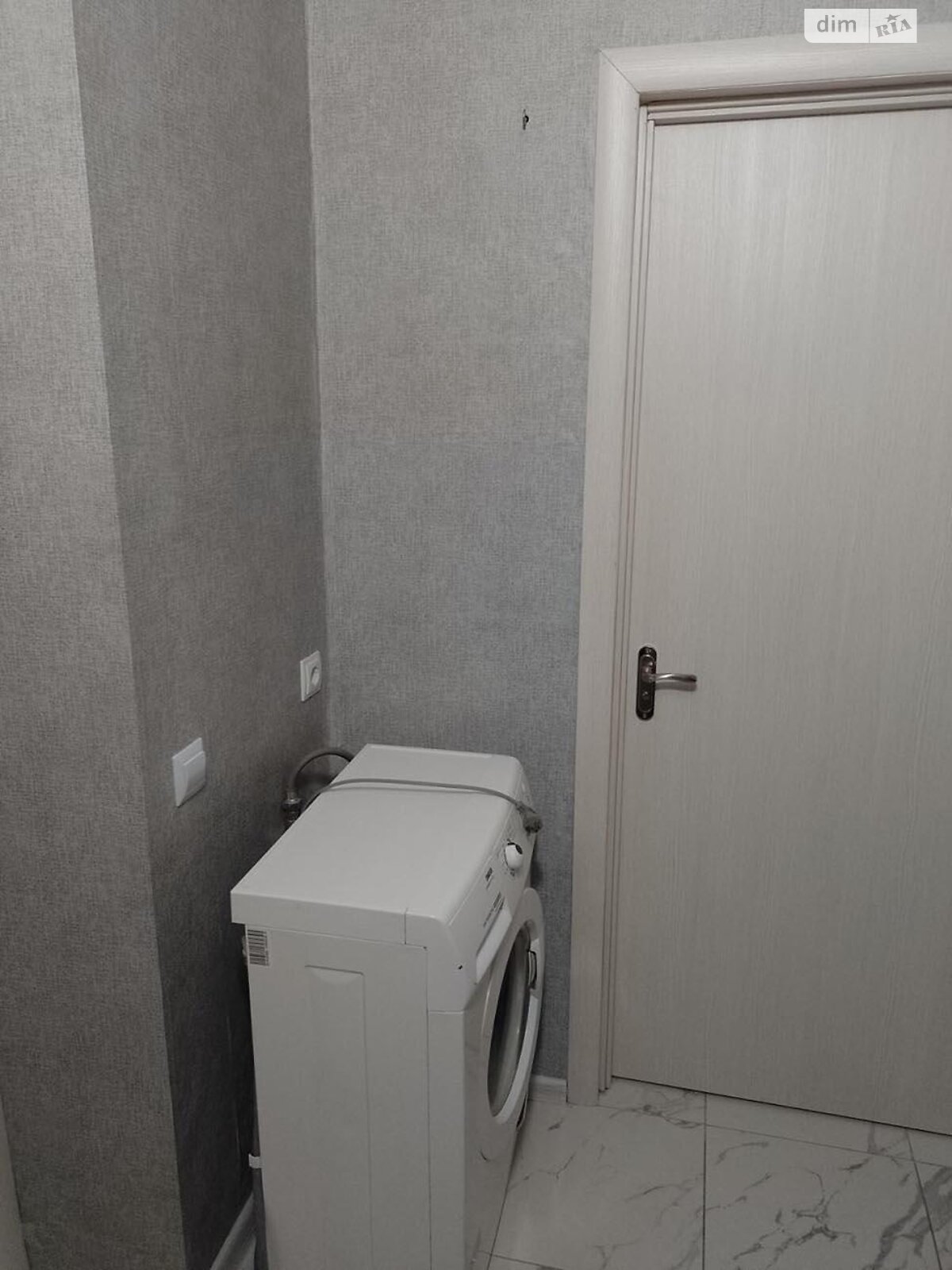 Комната в Киеве, на ул. Межевая 12 в районе Ветряные Горы на продажу фото 1