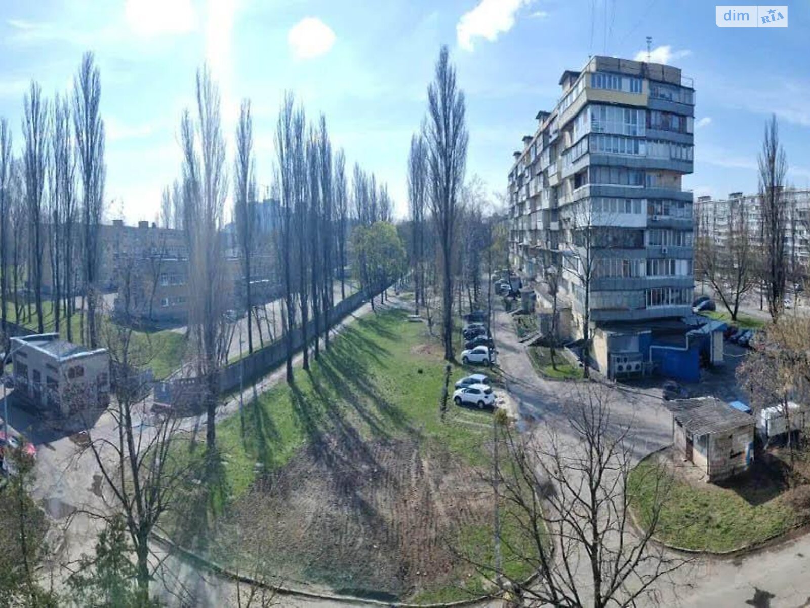 Кімната в Києві на вул. Івана Виговського 24 в районі Виноградар на продаж фото 1