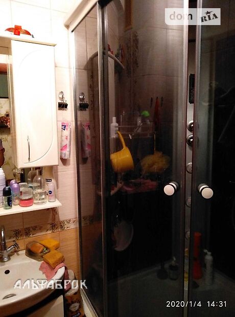 Комната в Киеве, на просп. Правды 88б в районе Виноградарь на продажу фото 1 Комната в Киеве, на просп. Правды 88б в районе Виноградарь на продажу фото 1