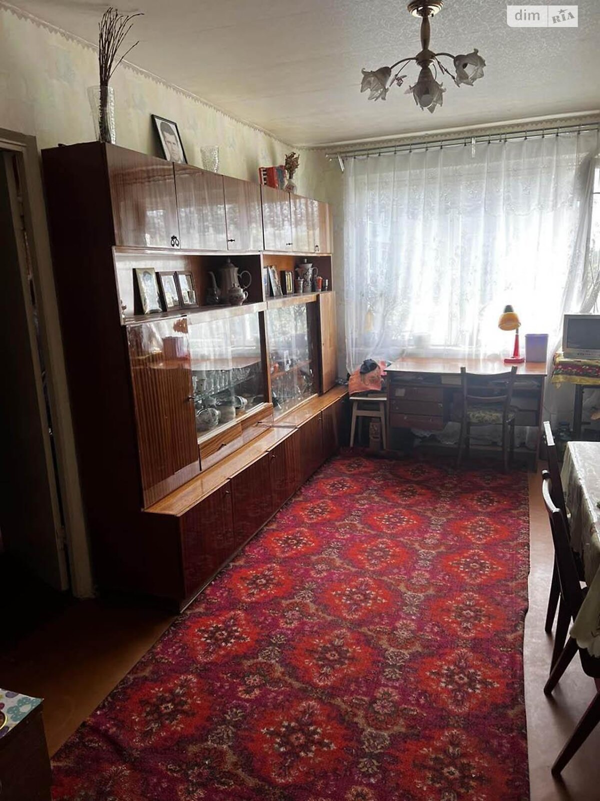 Кімната в Києві на вул. Світлицького 26Б в районі Виноградар на продаж фото 1 Кімната в Києві на вул. Світлицького 26Б в районі Виноградар на продаж фото 1